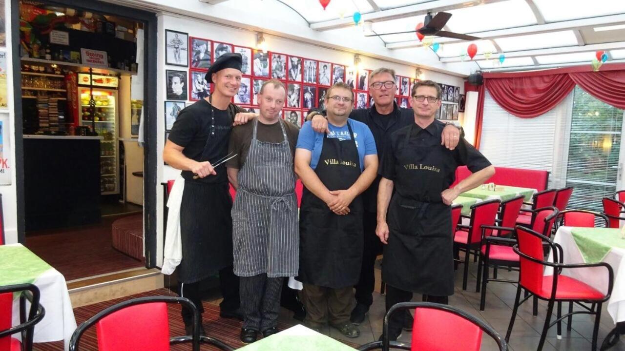 Strandhotel Villa Louisa & Appartementhaeuser Villa Josephine Und Villa Christine 朱列斯拉赫 外观 照片