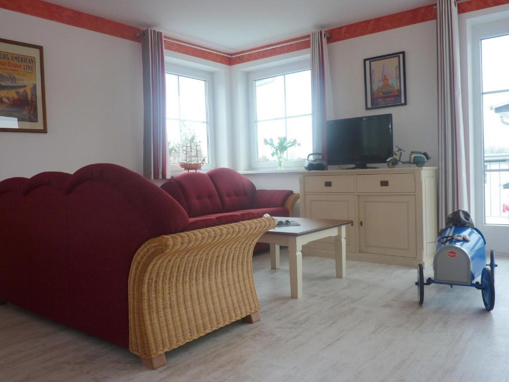 Strandhotel Villa Louisa & Appartementhaeuser Villa Josephine Und Villa Christine 朱列斯拉赫 客房 照片